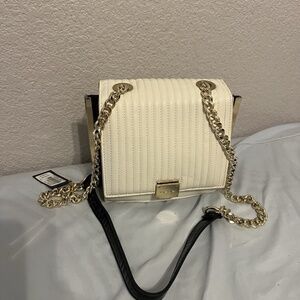 Bebe Faux Kealie Leather Beige Quilted Crossbody Bag Retail $79